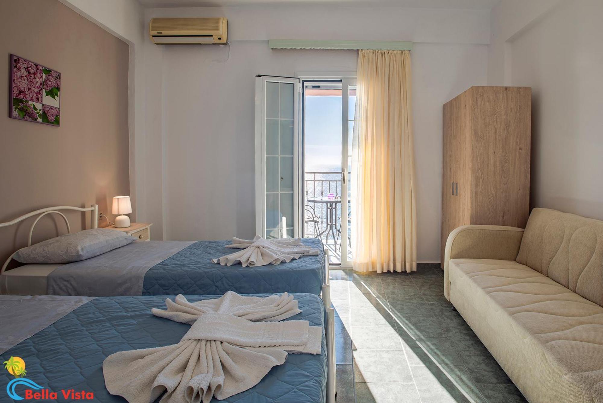 Bella Vista Apartments Пелекас Экстерьер фото