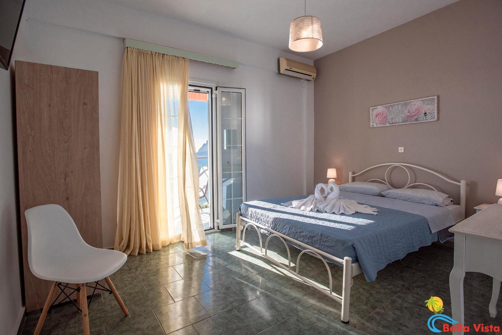 Bella Vista Apartments Пелекас Экстерьер фото