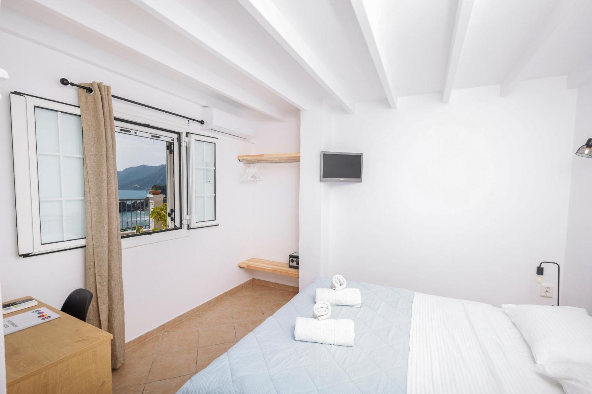 Bella Vista Apartments Пелекас Экстерьер фото